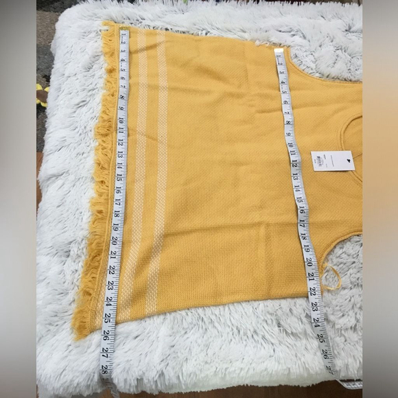 Apt 9 scoopneck tank top with fringe accents Woman’s size XXL gold & white - Picture 5 of 12